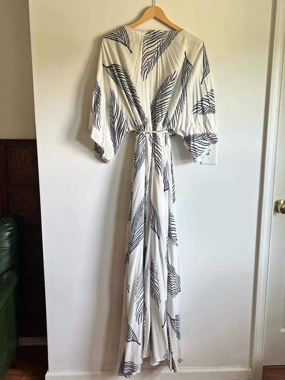 Baltic Born 3X Plus Size White Maxi Wrap Dress with Navy Leaf Print - Picture 14 of 15